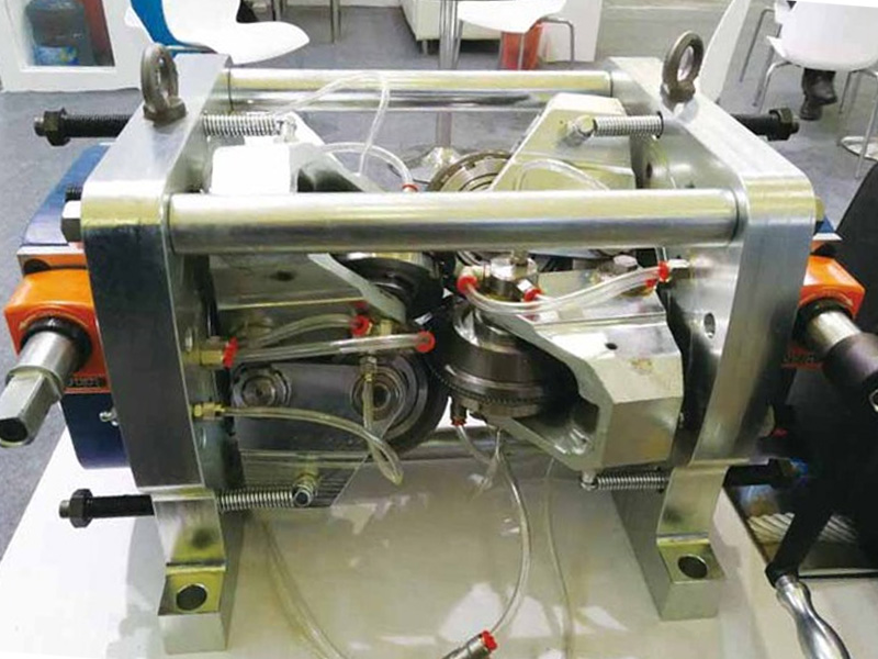 Flat -Gravurmaschine im europäischen Stil